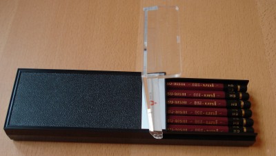 Mitsubishi Hi-Uni pencil box lid.